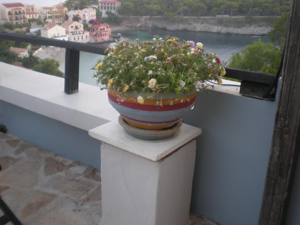Assos Caldera Appartement Asos Buitenkant foto