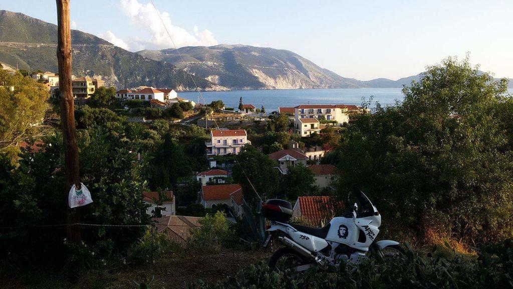 Assos Caldera Appartement Asos Buitenkant foto